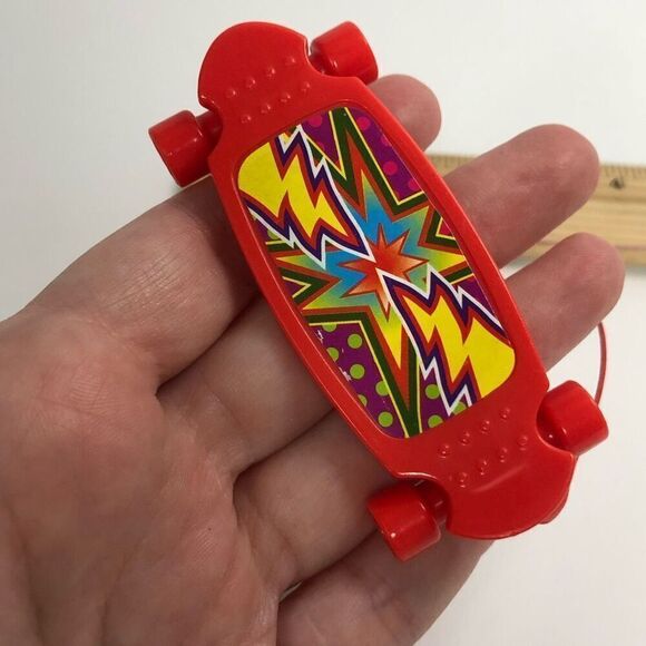 fisher price loving family doll house skateboard with attached helmet 2011 red - Picture 5 of 6